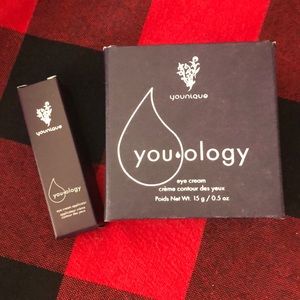 Youology eye cream and eye cream applicator